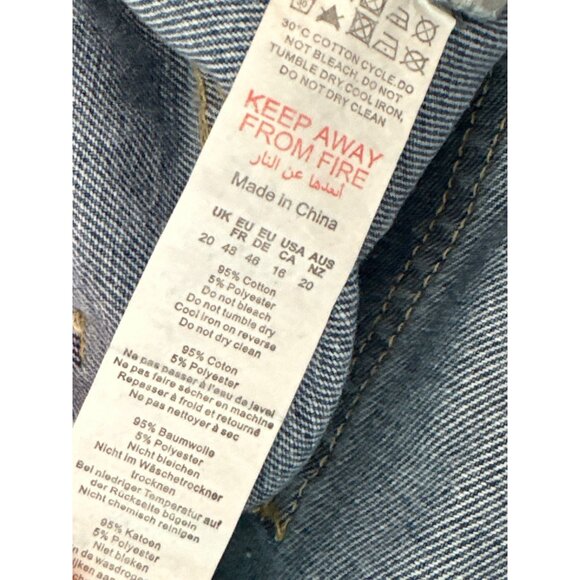 NWT Pretty Little Thing Jeans Mid Wash Split Hem Plus 34” Inseam Size 16 - Picture 7 of 7